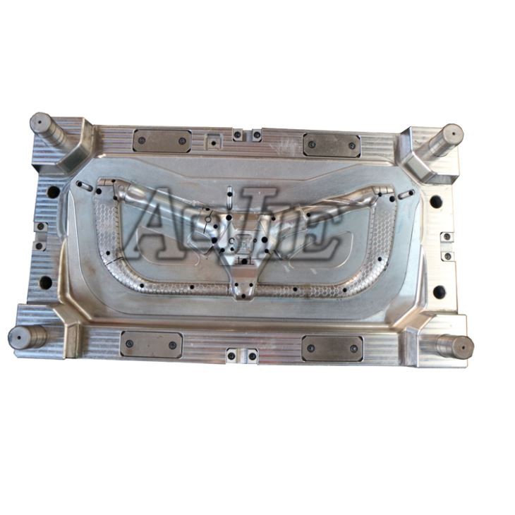 plastic mower fender parts mould 2-1